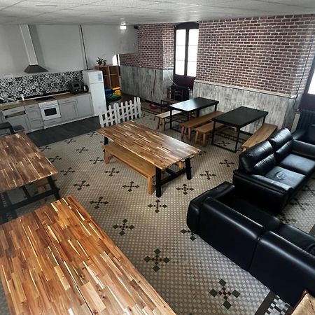 Albergue La Estacion Лянес Екстериор снимка